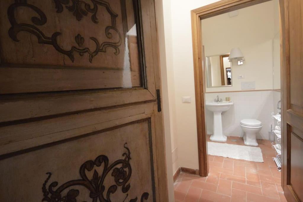 Apartment In Luxuryproperty Privatepool Garden Bbq Airc X8 Castelnuovo Di Porto Exterior foto